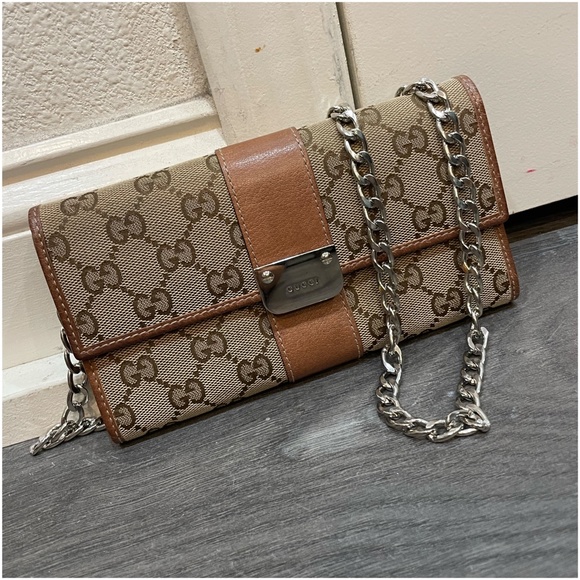 Authentic Gucci GG Canvas Long Wallet with chain - Picture 6 of 15